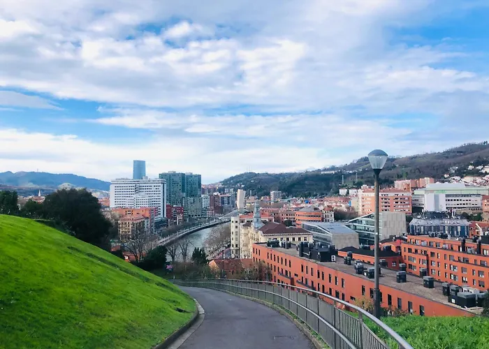 All Iron Hostel Bilbao